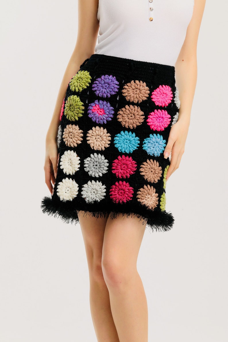 Colorful Mini Knit Skirt