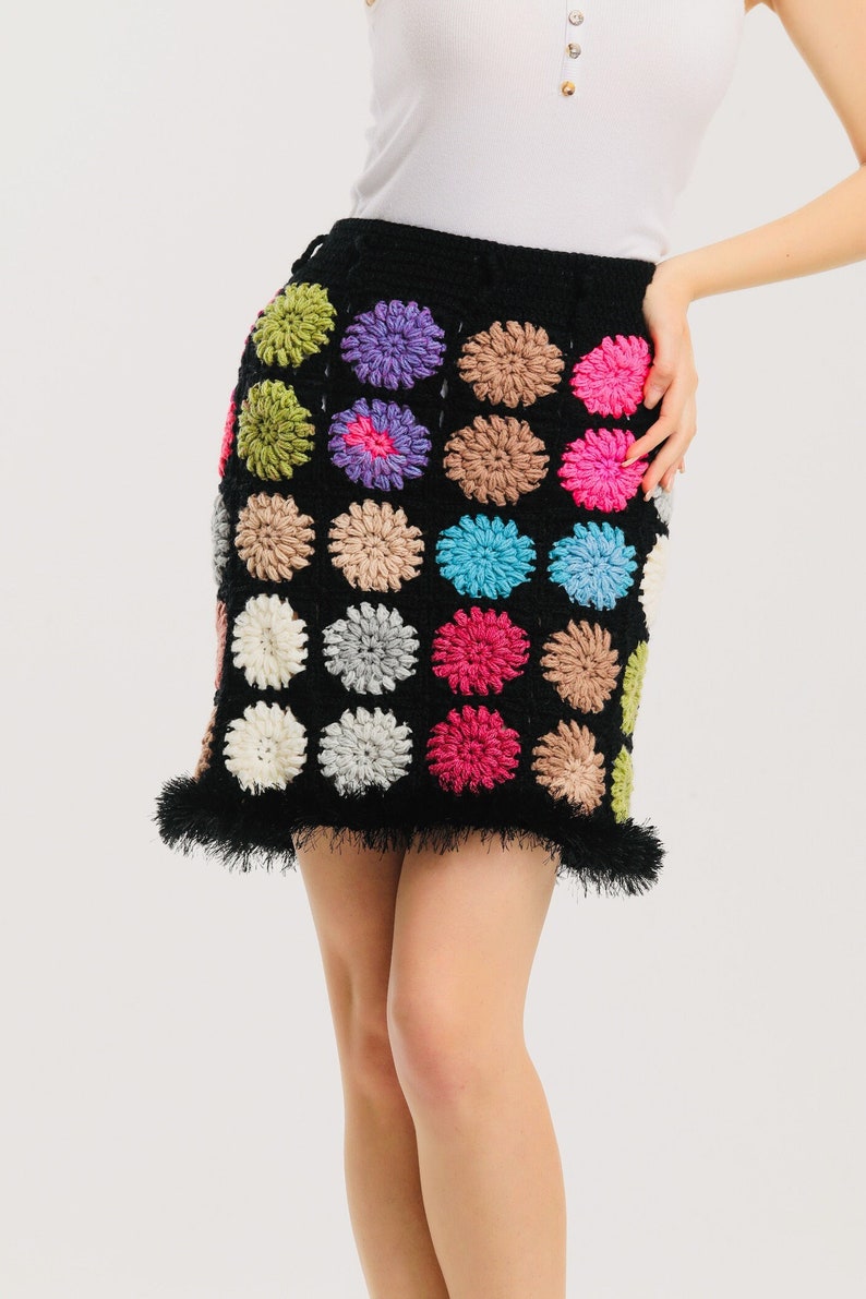 Colorful Mini Knit Skirt